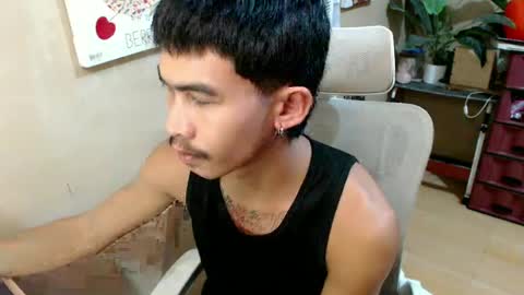 Snapshot of kingscock18 chatting on 06-17-26, 01:01 ALVIN online show from 06-17-26, 01:01