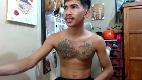 Snapshot of kingscock18 chatting on 07-10-26, 03:47 ALVIN online show from 07-10-26, 03:47
