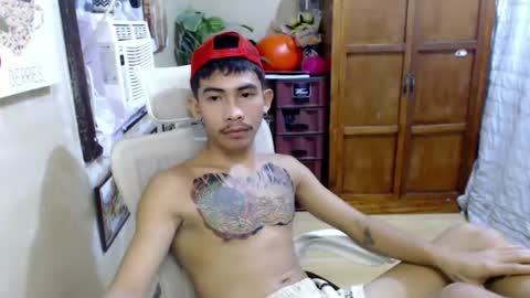 Snapshot of kingscock18 chatting on 07-16-26, 04:24 ALVIN online show from 07-16-26, 04:24