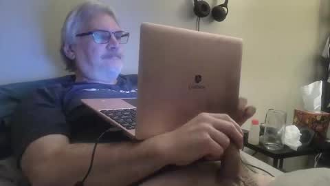 kingtongue10 online show from 04-07-26, 11:32