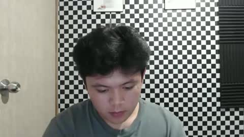 Snapshot of kingvoltage chatting on 02-28-26, 04:52 Yuki online show from 02-28-26, 04:52