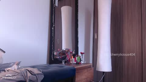 Mary your fav curly girl online show from 04-10-26, 07:29