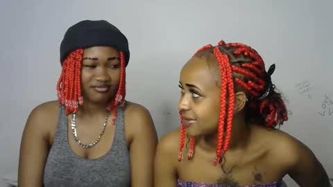 Snapshot of kinky_secrett chatting on 09-13-25, 08:47 Cupshee and cushey online show from 09-13-25, 08:47