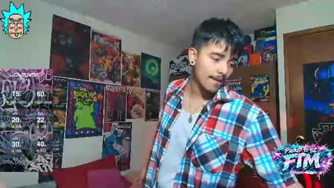 Snapshot of kinkybabies_ chatting on 07-15-26, 12:38 Mercury online show from 07-15-26, 12:38