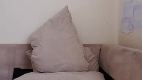 kinkybby_ online show from 01-31-25, 12:07