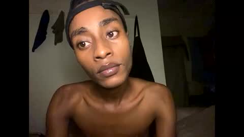 kinkybby_ online show from 09-21-25, 10:44