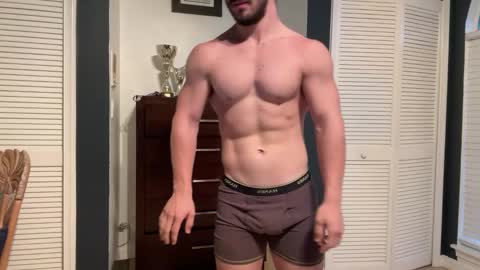 Snapshot of kinkybuffboy chatting on 01-02-25, 10:55 kinkybuffboy online show from 01-02-25, 10:55