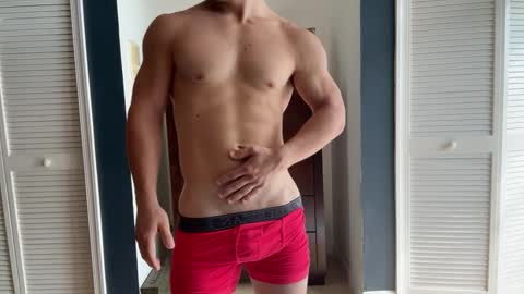 Snapshot of kinkybuffboy chatting on 01-08-25, 04:44 kinkybuffboy online show from 01-08-25, 04:44
