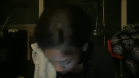 Snapshot of kinkykittee chatting on 01-25-25, 12:27 Bunniii online show from 01-25-25, 12:27