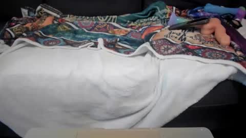 Kinky online show from 01-05-26, 05:27