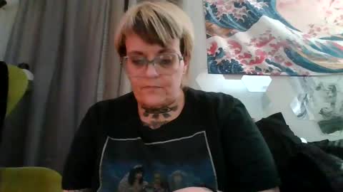 Kinky Pinky online show from 02-19-25, 10:23