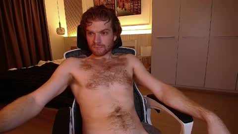 Snapshot of kinkypumpkin chatting on 05-09-26, 06:29 Kenny online show from 05-09-26, 06:29