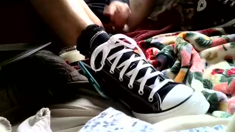 KinkySneakerGirl online show from 12-05-25, 07:10