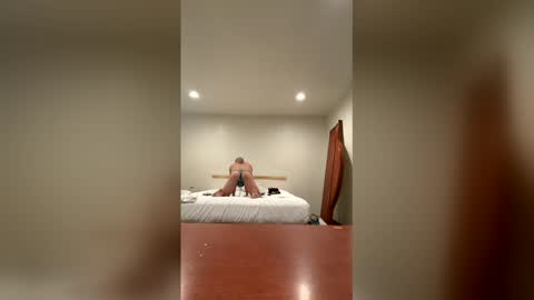 kinkysubbottom77 online show from 04-24-26, 02:41