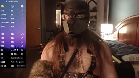 Snapshot of kinkywolf87 chatting on 12-31-24, 08:12 kinkywolf87 online show from 12-31-24, 08:12