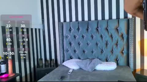 Snapshot of kinsleybrown chatting on 06-08-26, 10:04 CALL ME KINSLEY online show from 06-08-26, 10:04