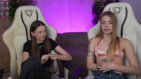 Sweet girls online show from 10-15-25, 02:39