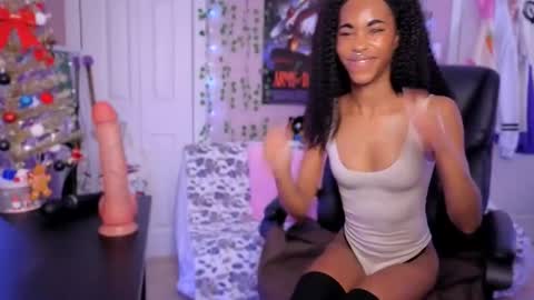 Kira21 13 online show from 12-14-25, 01:00