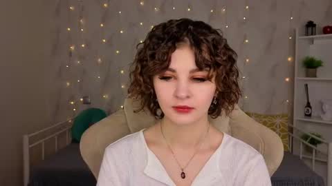 Snapshot of kira_fluffy chatting on 06-13-26, 12:08 Kira online show from 06-13-26, 12:08