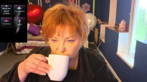 Kira Kennet online show from 05-26-26, 05:36