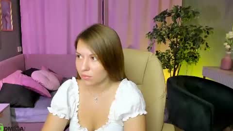 Snapshot of kira_miragee chatting on 07-09-26, 01:20 Kira online show from 07-09-26, 01:20