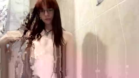 kiraazata online show from 10-14-25, 07:31