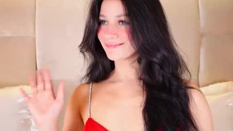 kira online show from 10-30-25, 10:32