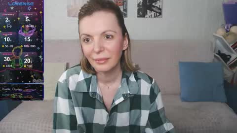 kiramartins cat online show from 12-20-25, 08:27