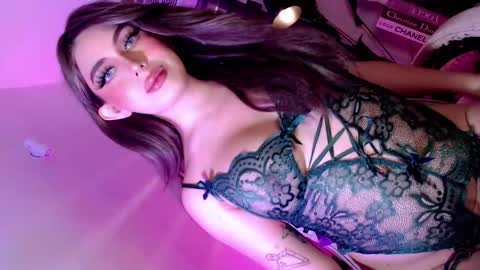 Its your girl KIRA online show from 12-19-25, 02:29