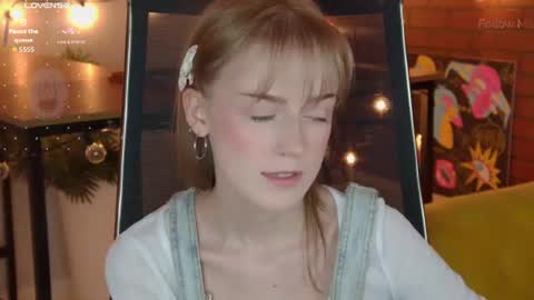 Snapshot of kiramontoyaa chatting on 06-27-26, 08:47 Kira online show from 06-27-26, 08:47