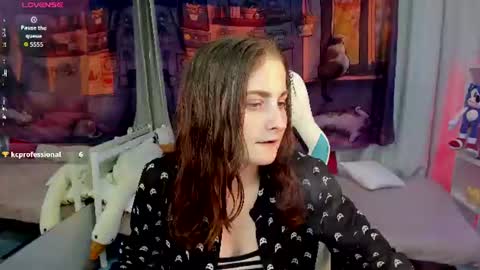 Snapshot of kiraparker chatting on 07-07-26, 05:50 KiraParker online show from 07-07-26, 05:50