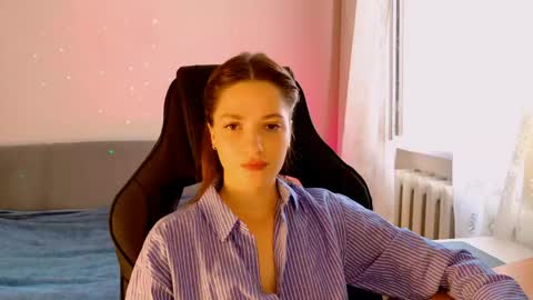 kiravair online show from 05-25-26, 09:48