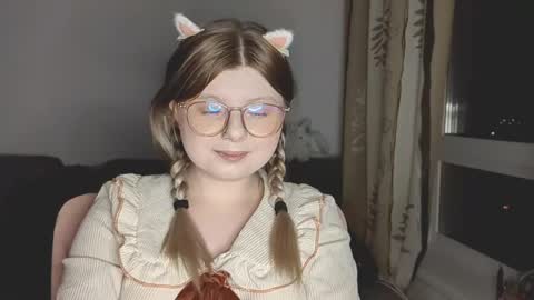 Snapshot of kirayume chatting on 05-20-26, 08:59 KiraYume online show from 05-20-26, 08:59