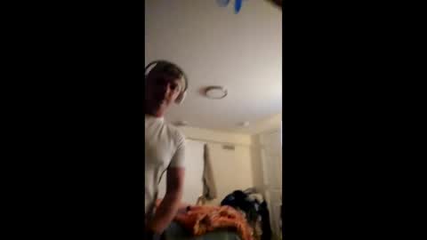 Snapshot of kirke1993 chatting on 03-17-26, 03:22 kirke1993 online show from 03-17-26, 03:22