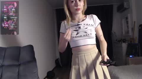 Kisi online show from 02-10-25, 10:51