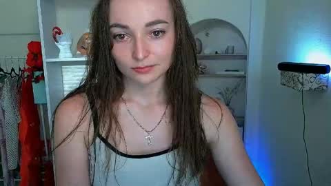 Snapshot of kiss_shy chatting on 06-08-26, 04:18 Valeria online show from 06-08-26, 04:18