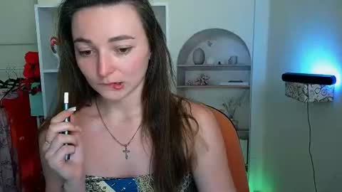Snapshot of kiss_shy chatting on 06-17-26, 03:13 Valeria online show from 06-17-26, 03:13