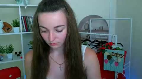 Snapshot of kiss_shy chatting on 07-08-26, 02:32 Valeria online show from 07-08-26, 02:32