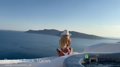 Alexandra online show from 07-31-26, 06:29