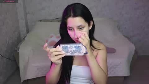 Hot Eva online show from 06-18-26, 10:19