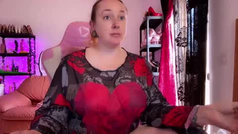 kissica online show from 10-28-25, 10:30