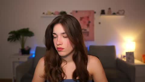 Sisi online show from 04-29-26, 12:53