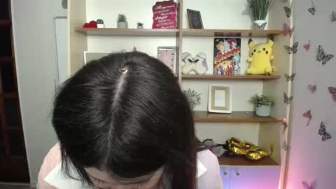 Snapshot of kissleoxx chatting on 05-05-26, 12:35 kissleoxx online show from 05-05-26, 12:35