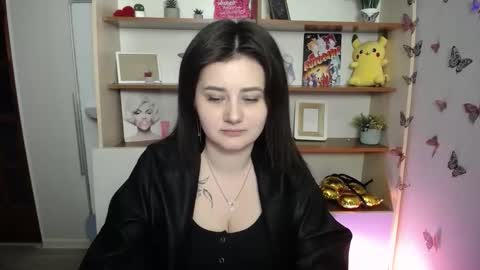 Snapshot of kissleoxx chatting on 05-17-26, 10:55 kissleoxx online show from 05-17-26, 10:55
