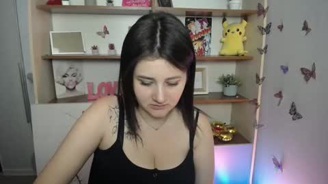 Snapshot of kissleoxx chatting on 06-05-26, 10:32 kissleoxx online show from 06-05-26, 10:32
