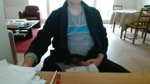 Snapshot of kisslog1 chatting on 04-03-26, 06:33 kisslog1 online show from 04-03-26, 06:33