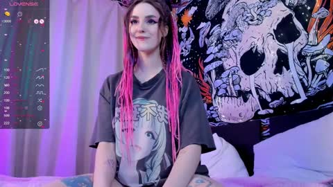 Snapshot of kissthasky chatting on 02-07-25, 02:26 Kissthasky online show from 02-07-25, 02:26