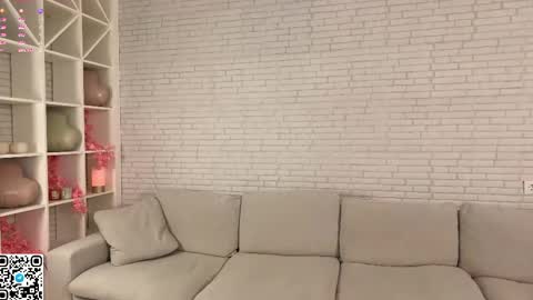 Tessa online show from 05-14-26, 02:29