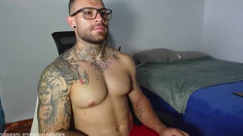 Snapshot of kite__ chatting on 12-18-24, 12:29 kite__ online show from 12-18-24, 12:29