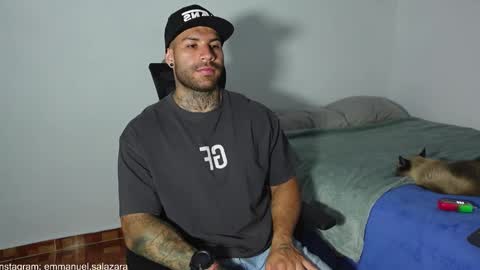 Snapshot of kite__ chatting on 12-21-24, 10:40 kite__ online show from 12-21-24, 10:40